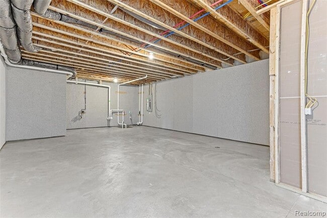 Building Photo - 711 W Windward Way