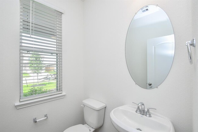 Building Photo - 4813 Vida Vis Dr