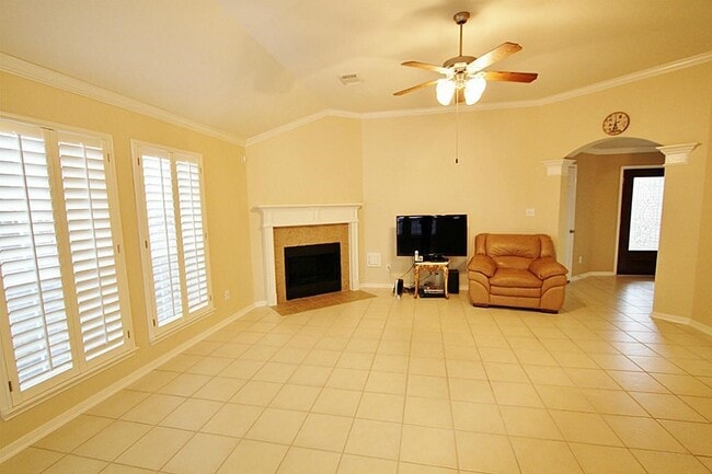 Building Photo - 22119 Torricelli Ln