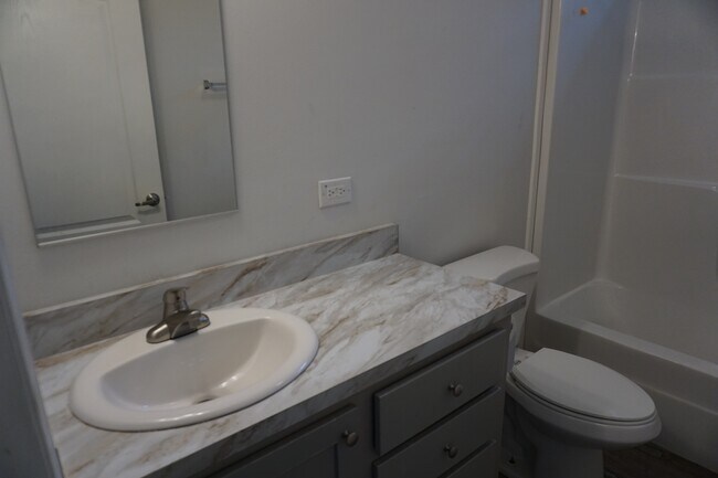 Building Photo - 4656 Eagle Way
