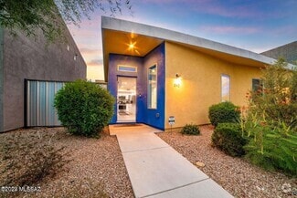 Building Photo - 840 E Park Modern Dr
