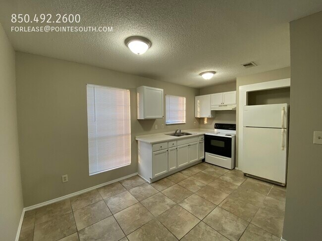 Building Photo - 6394 Schoel Ln