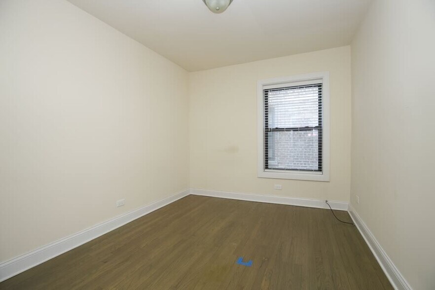 Building Photo - 2641 N Spaulding Ave