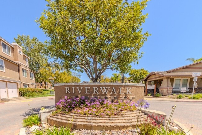 Building Photo - 9955 Watergum Trl