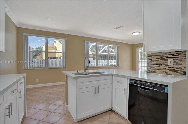 Building Photo - 797 Chimney Rock Rd