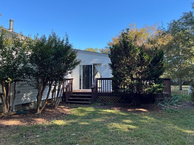 Building Photo - YEAR-ROUND - UNFURNISHED - SINGLE FAMILY - LEWES