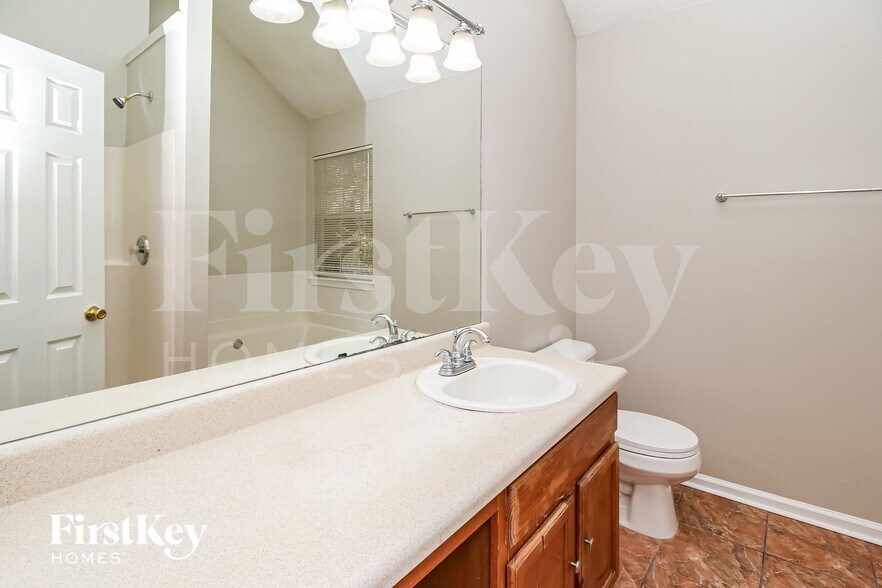 Building Photo - 4634 Idlewood Park