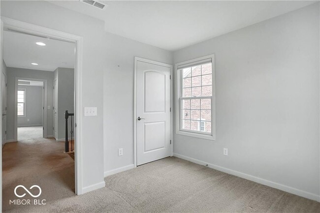 Building Photo - 2025 Broughton St