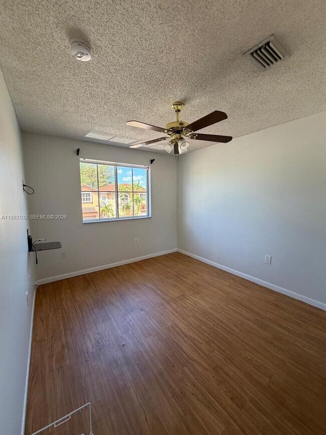 Building Photo - 16060 SW 87th Terrace