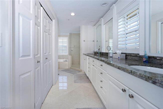 Building Photo - 9577 Gulf Shore Dr