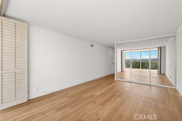 Building Photo - 611 Lido Park Dr