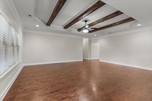 Building Photo - Fenced Yard! Storm Shelter! Conveniently l...