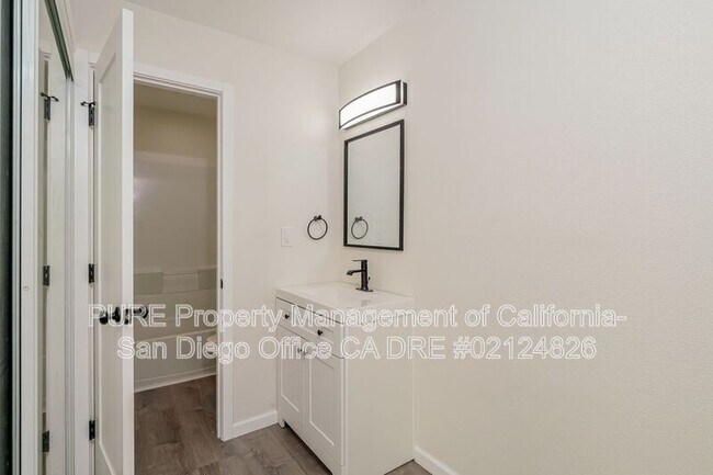 Building Photo - 6333 Mt Ada Rd