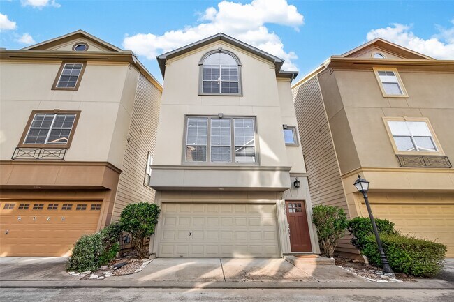Building Photo - 3308 Clearview Cir