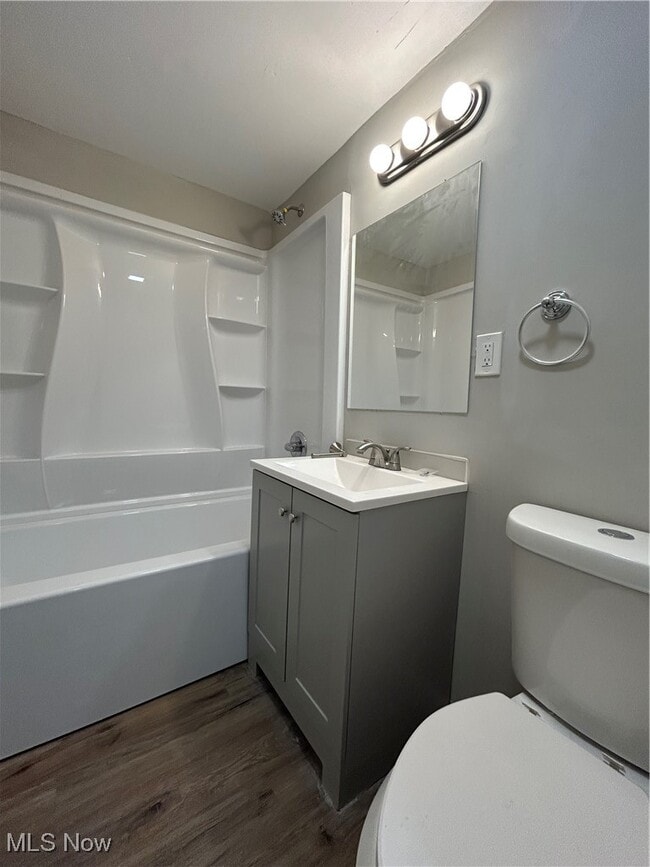 Building Photo - 10726 Garfield Ave