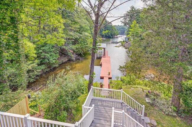 Building Photo - 4984 Webster Rd