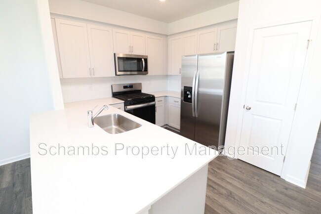 Building Photo - 360 Freestall Dr