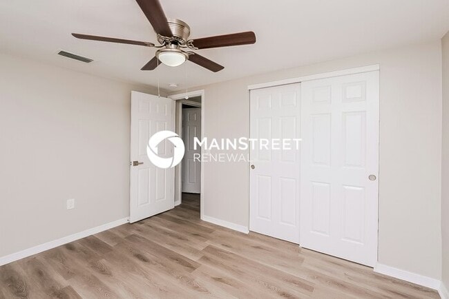 Building Photo - 3 Bedroom Pet-Friendly Home in NEW PORT RICHEY, FL with Main Street Renewal