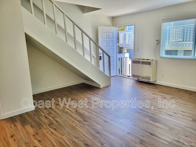 Building Photo - 1178 Cypress Ave