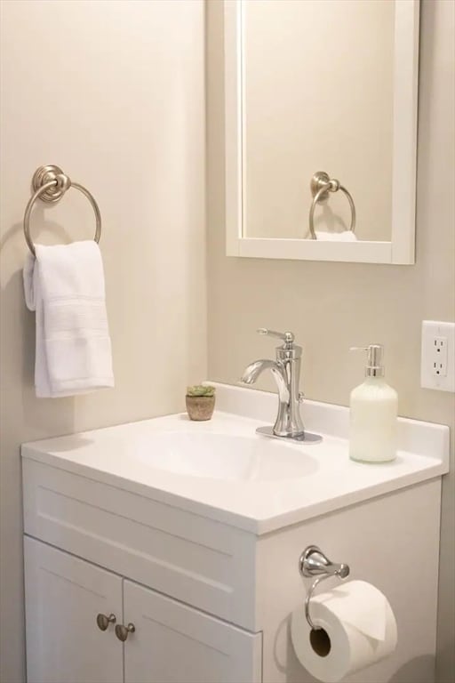 Building Photo - 110 Elgin Rd