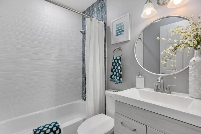 Building Photo - 622 Nancy Plz