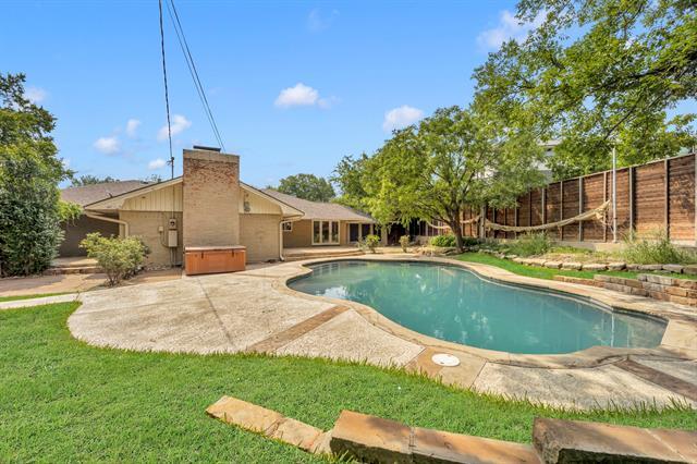 Building Photo - 7157 Alexander Dr