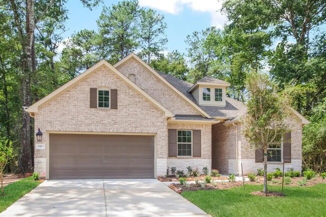 Primary Photo - 347 Skyline Ridge Dr