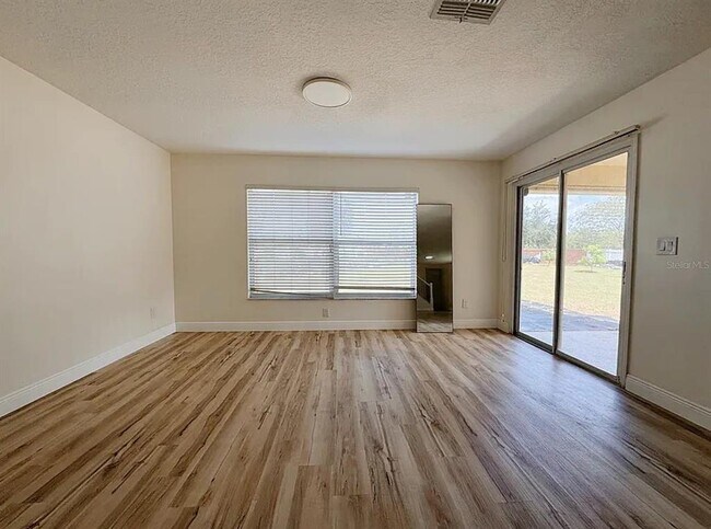 Building Photo - 15345 Harrowgate Way