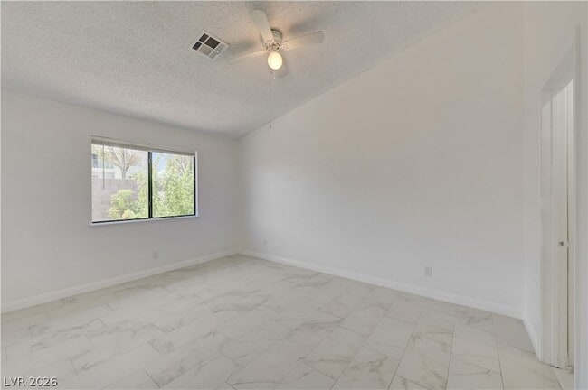 Building Photo - 313 Crosswind Way