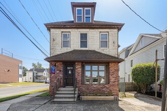 Building Photo - 688 N Broad St