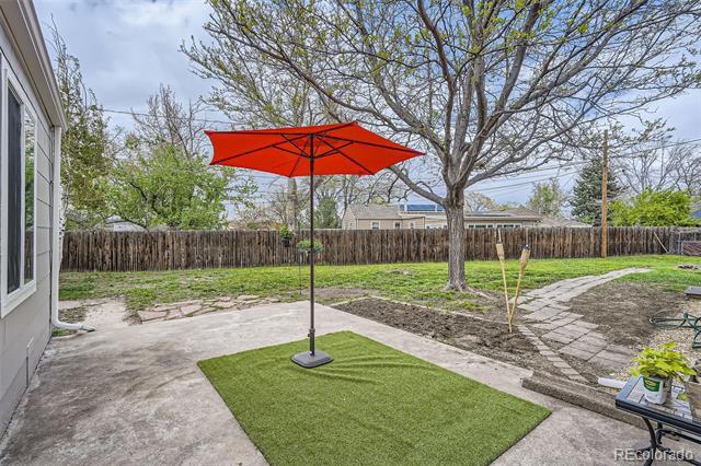 Building Photo - 4315 Newland St