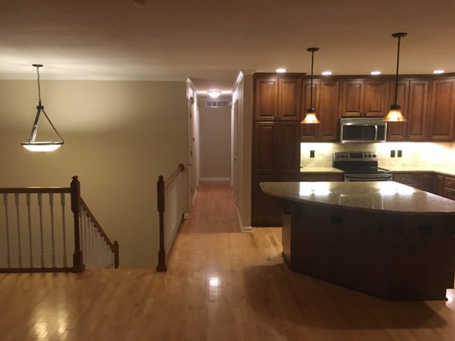 Building Photo - FANTASTIC FAMILY HOME! GREAT LOCATION!