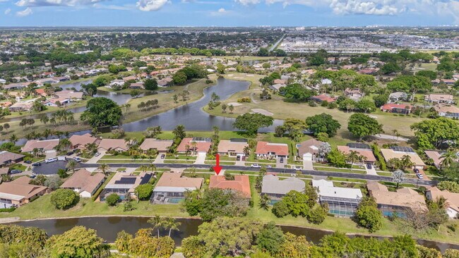 Building Photo - 20202 Back 9 Dr