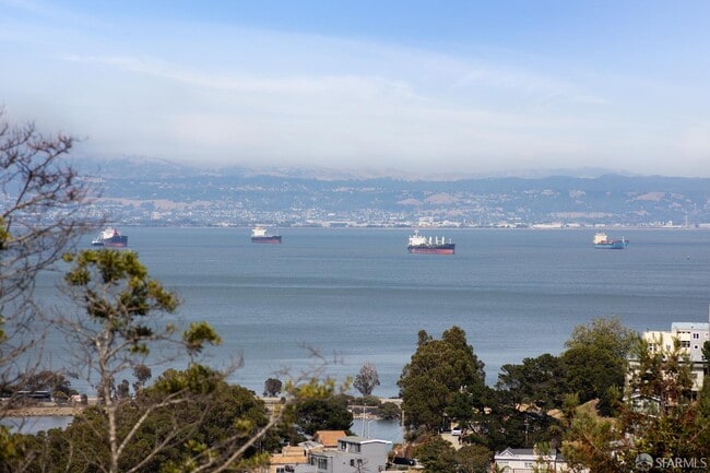 Building Photo - 316 Humboldt Rd