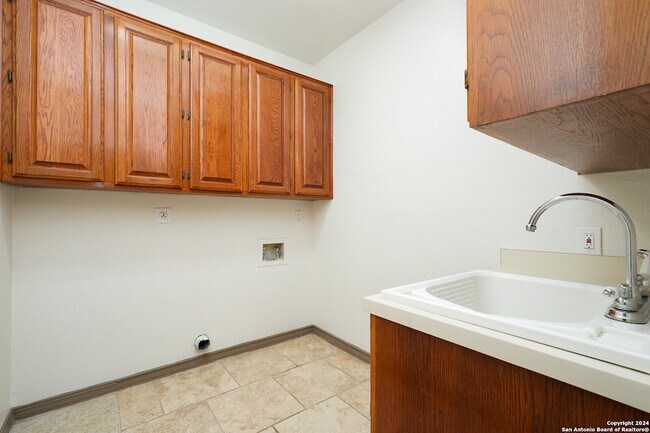 Building Photo - 19206 E Birdsong Way