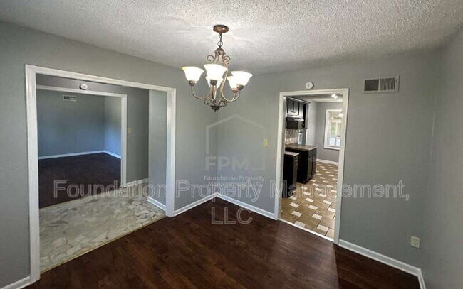 Building Photo - 5369 Scottsdale Ave