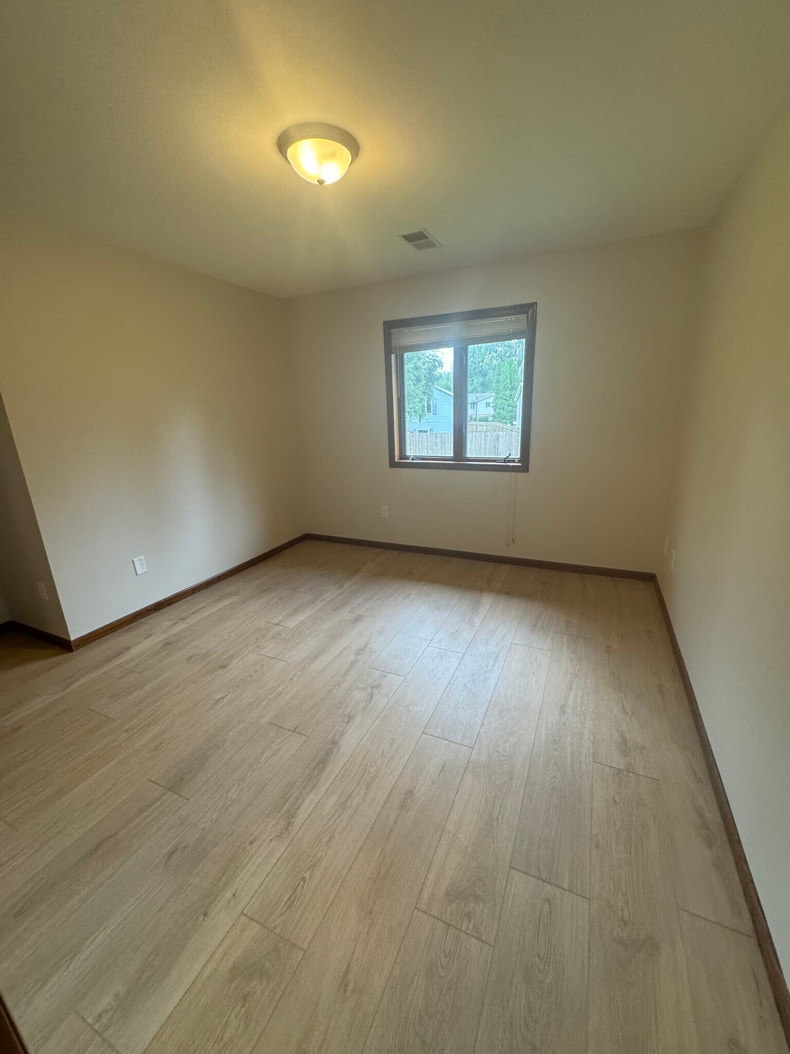 Bedroom 2 - 18 Stonehaven Dr
