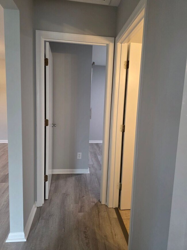 Building Photo - 1440 5th St