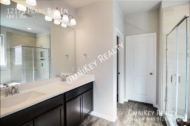 Building Photo - 12173 Pearl Bay Ln