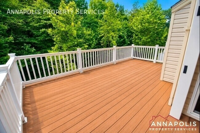 Building Photo - 717 Millhouse Dr