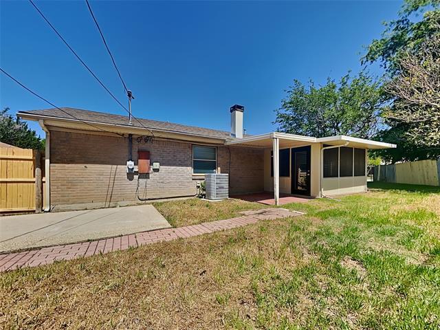 Building Photo - 6144 Mackneal Trail