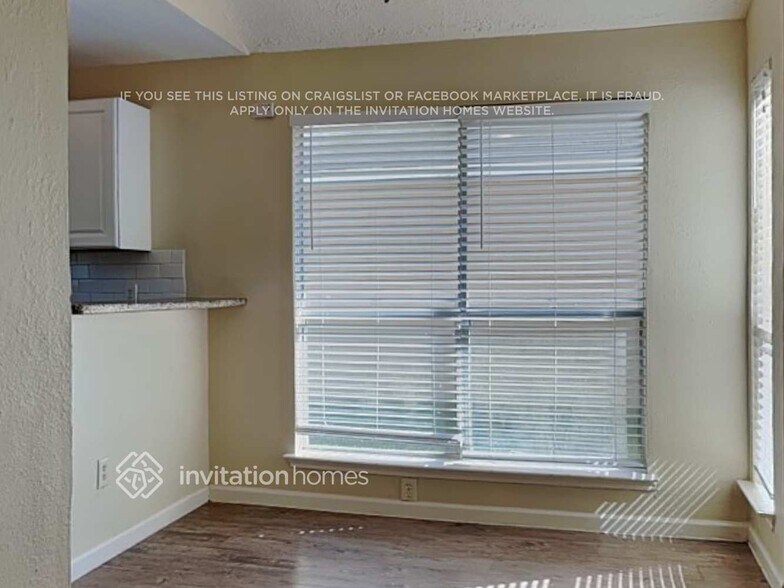 Building Photo - 9203 Rippling Fields Dr