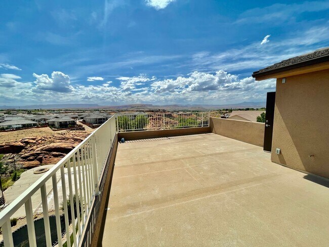 Building Photo - INCLUDES UTILITIES - Two Bedroom Apartment...