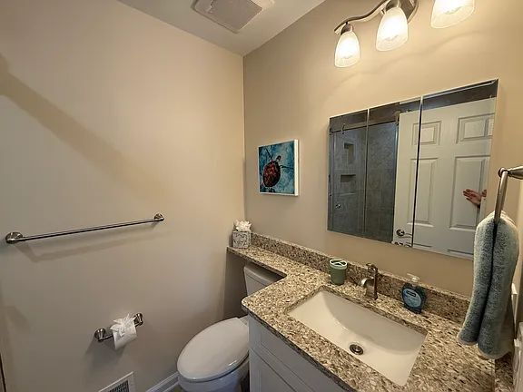 Building Photo - This newly renovated south side Ventnor, NJ beach house is available for rent