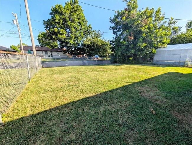 Building Photo - 2517 SW 86th St