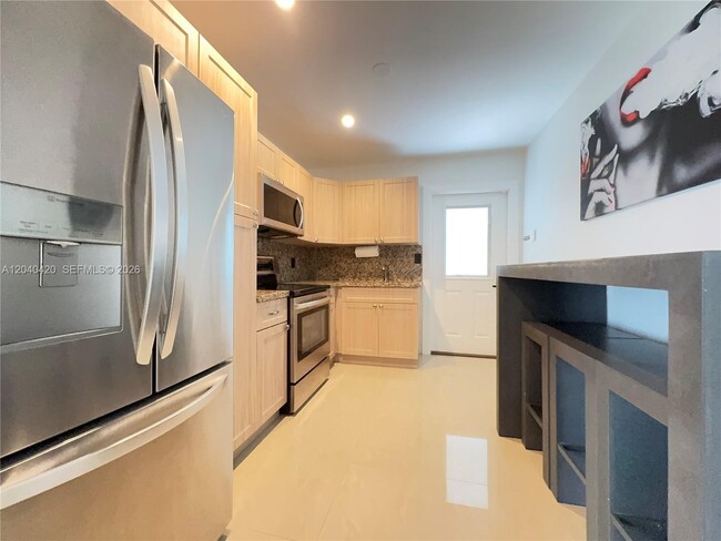 Building Photo - 1250 NW 57th St