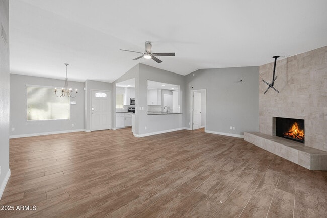 Building Photo - 5802 E Gelding Dr
