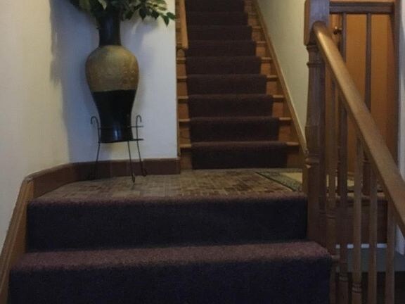 Building Photo - 306 S Austin Blvd