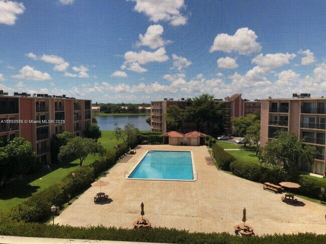 Building Photo - 8560 N Sherman Cir