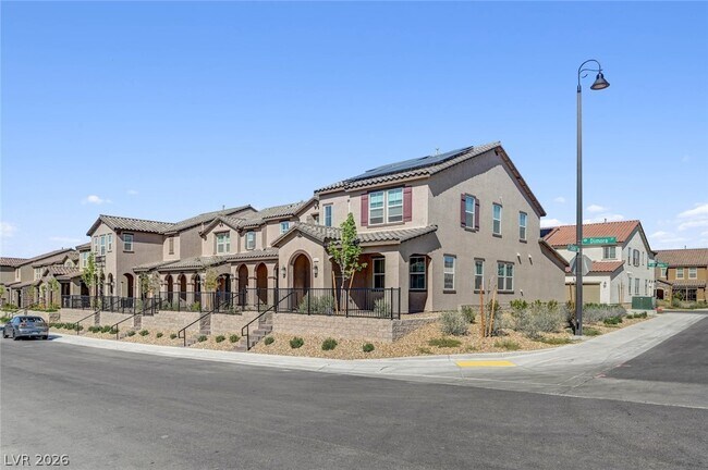 Building Photo - 3548 Dimora St